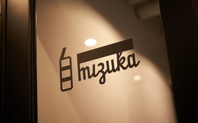 mizuka Imaizumi 5 - unmanned hotel