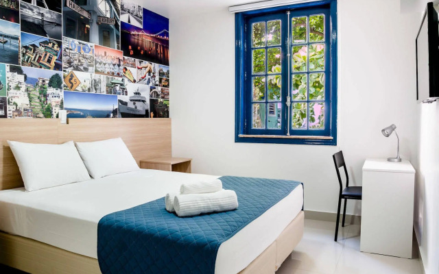 Injoy Design Hostel