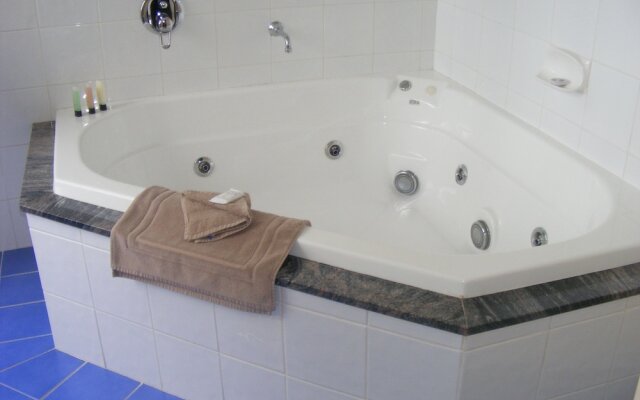 Tambaridge Bed and Breakfast