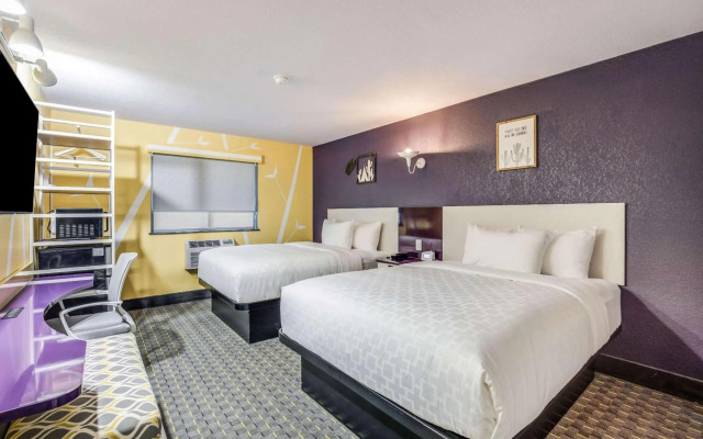 Clarion Pointe Tallahassee-State Capitol