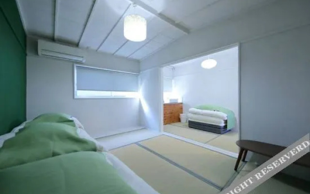 Raku Hostel Osaka