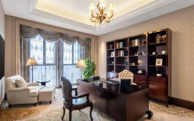 Mingcheng Jinjiang Hotel