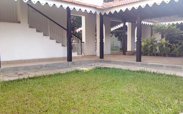 Casa Elvino - An Indy Villa