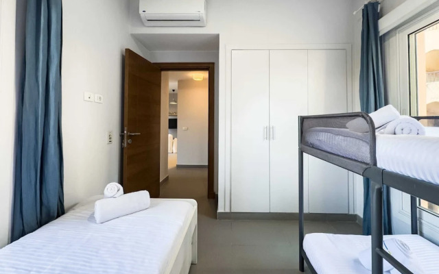 Xuru Stays I The 2bdr Warmhearted Waterside Apt