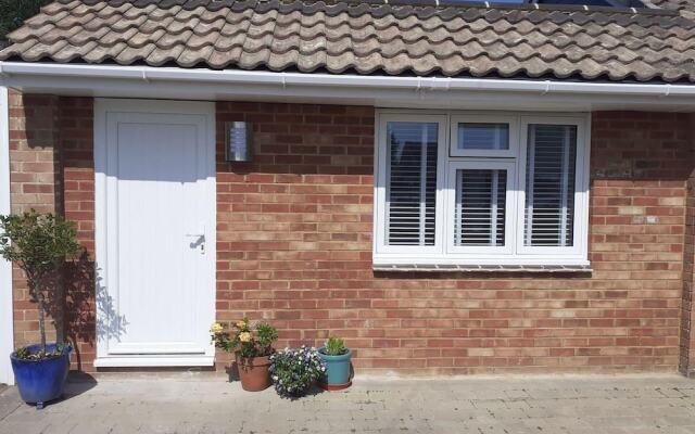 Immaculate 1-bed Studio in Bognor Regis