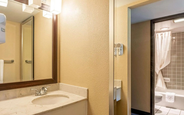 Suburban Extended Stay Hotel Buffalo