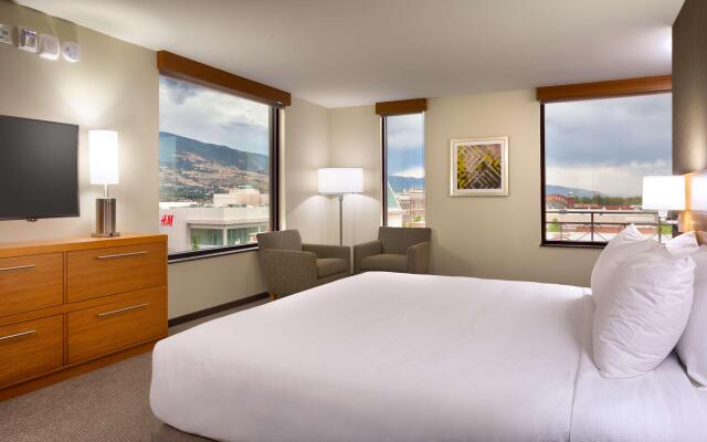 Hyatt Place Salt Lake City/Farmington/Station Park