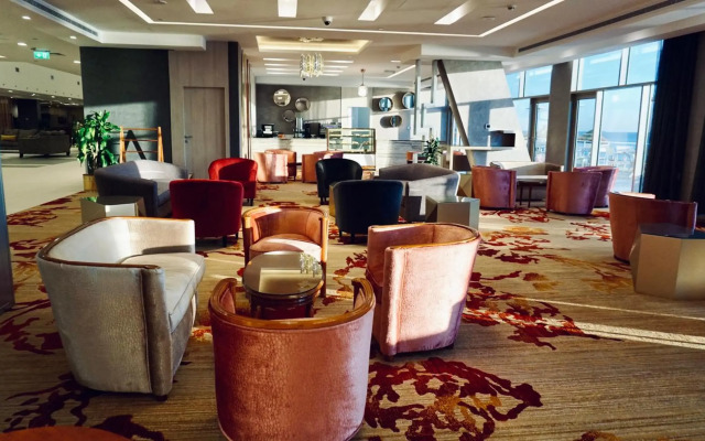 Al Kout Beach Hotel