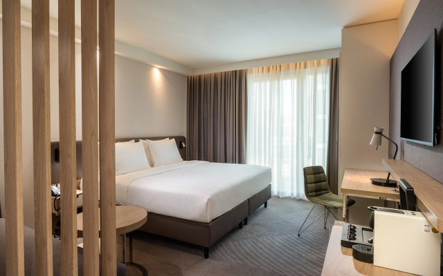 Holiday Inn Hamburg - Berliner Tor by IHG - Image 3