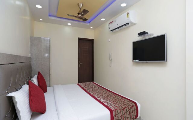 OYO 13455 Rama Krishna Hotel