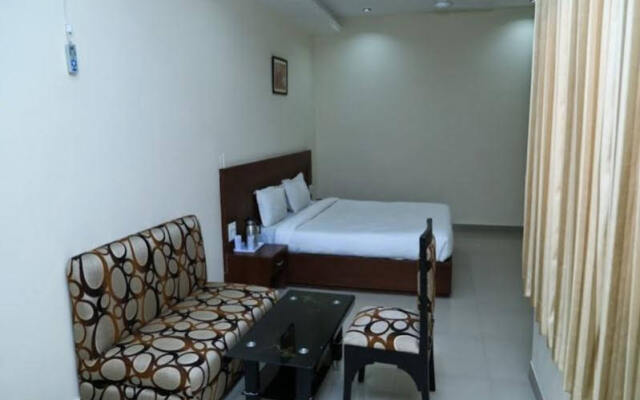 Hotel Emerald