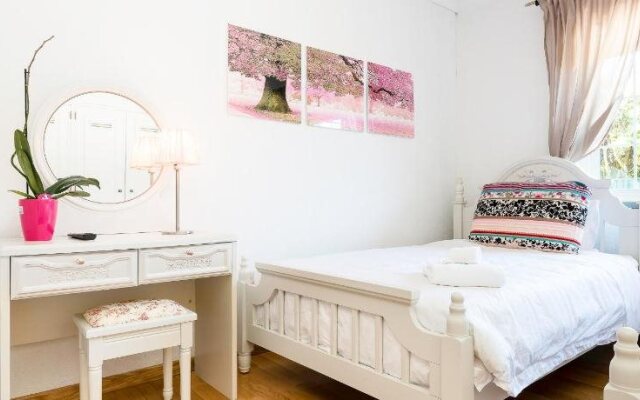 Casa Birre Guesthouse