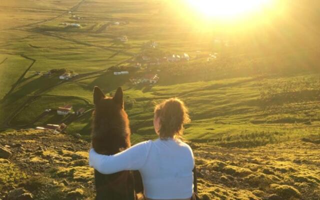 Litla-Hof Guesthouse