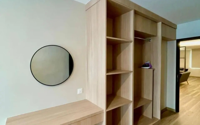 Savana Hotel & Serviced Apartments