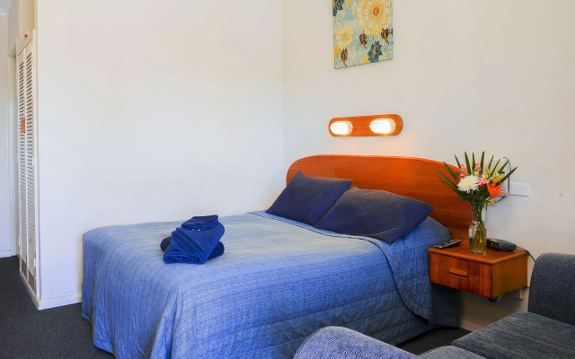 Rest Point Motor Inn