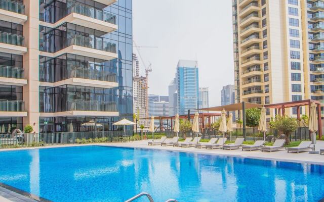 DXB - Blvd Crescent T1 - 2401 - DT