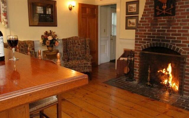 Youngtown Inn & Restaurant