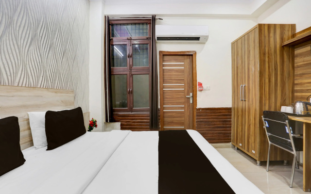 Super Townhouse Sector 4 Gurgaon