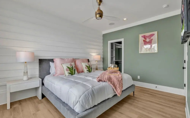 Alto-private Rooftop Deck-8 Mins to Broadway