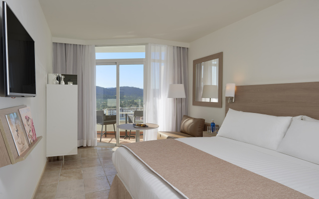 Melia Calviá Beach Hotel