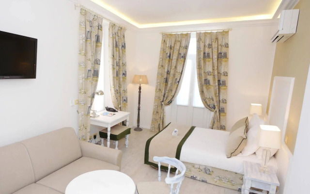 Hotel Royal Bon Repos