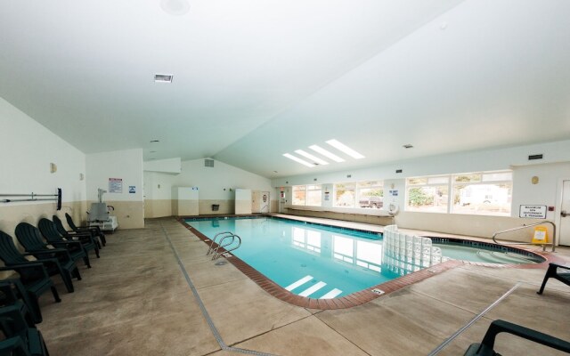 Hart's Camp Airstream Hotel & RV Park