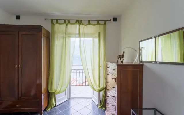 Co-b730-alem2bt - Lovely Apartment Overlooking the Lake