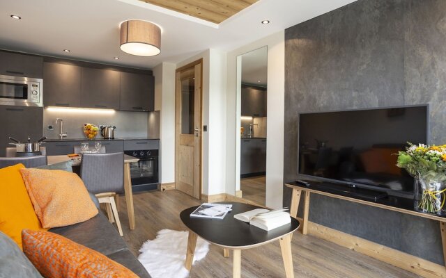 Stylish Apartment Near the Ski-slopes of L'alpe Dhuez
