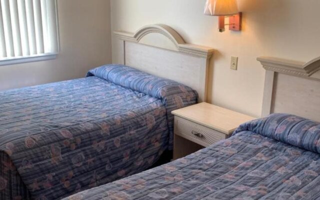 Roman Holiday Motel