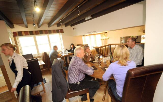 The Star Inn 1744