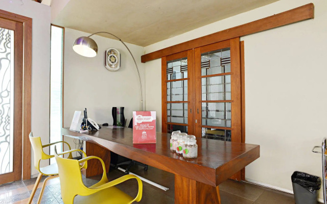 ZEN Rooms Cibeunying Riau