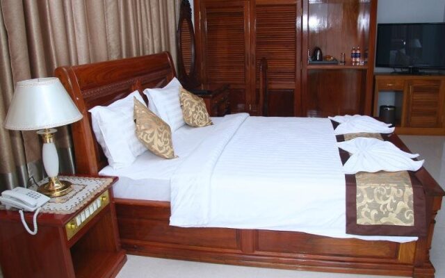 Mekong Dolphin Hotel