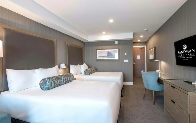 Sandman Signature Ottawa Airport Hotel