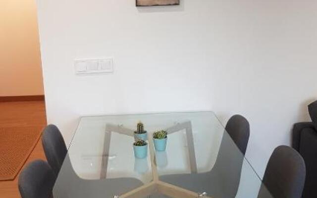 Aptos Cama Del Rey 2 dormitorios