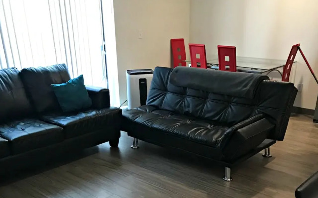 Pelicanstay in Pioneer Square