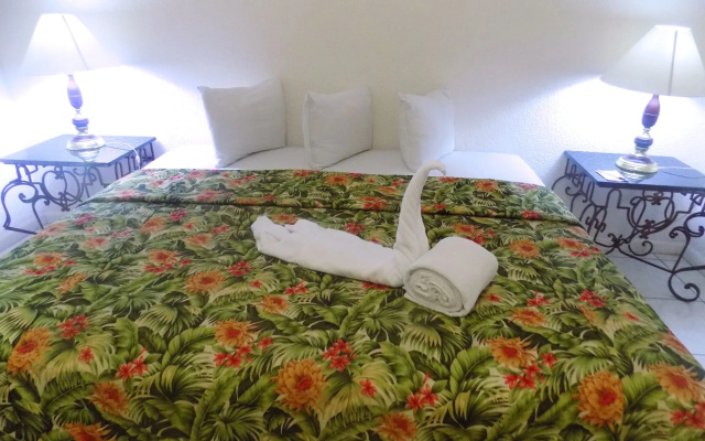 Hotel Las Palomas Tepic Express