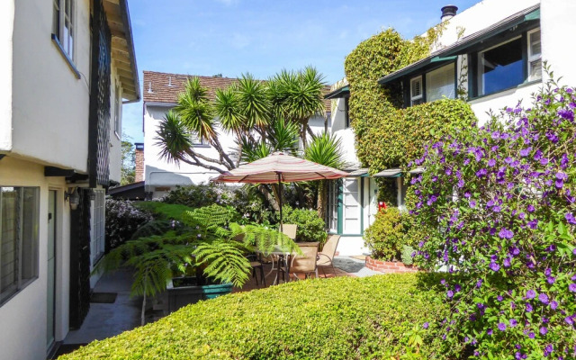 Carmel Fireplace Inn