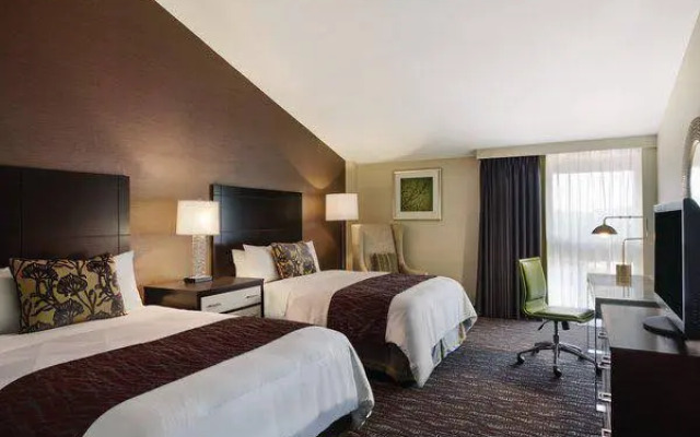 Radisson Hotel At Cross Keys, Baltimore