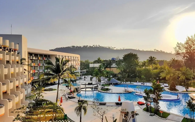 HARRIS Resort Batam Waterfront