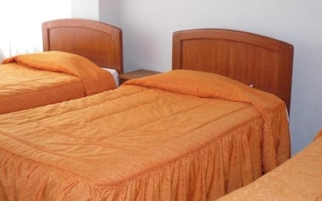 Hostal Business Inn & Mystic Suite