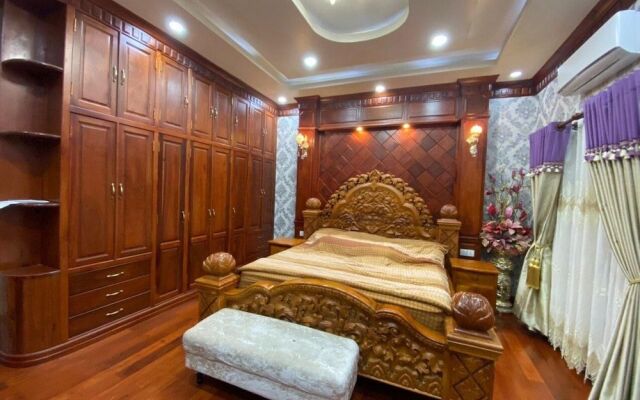 Thada Apartment
