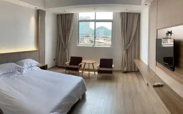 Yunqing Hostel