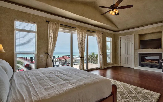 Sea Span by RedAwning