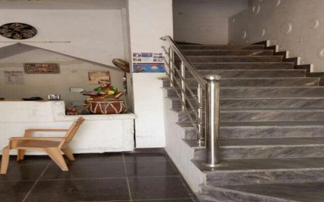 Hotel Raj Mandir