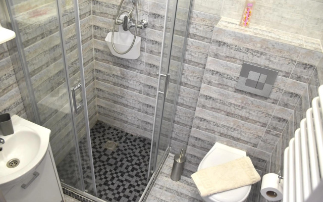 Central Mansard Studios