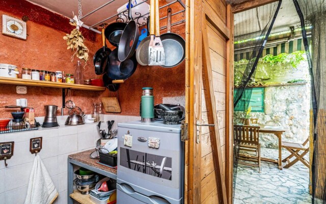 Stunning Home in Janjina With Wifi and 2 Bedrooms