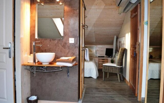 spa-resort-home - Les volets bleus
