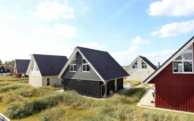 Two-Bedroom Holiday home in Wendtorf 3