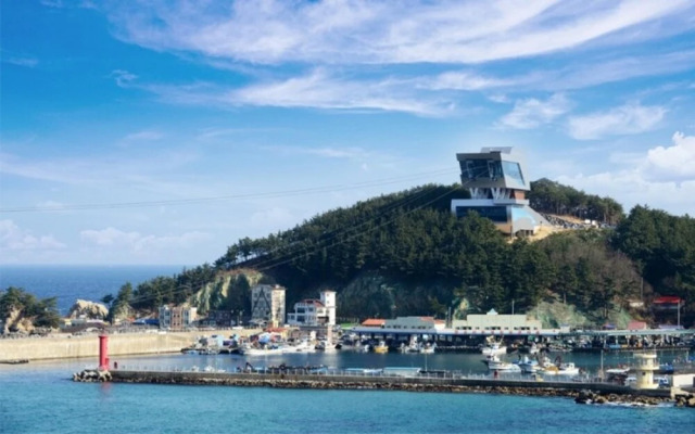 Samcheok Yonghwa Hotel