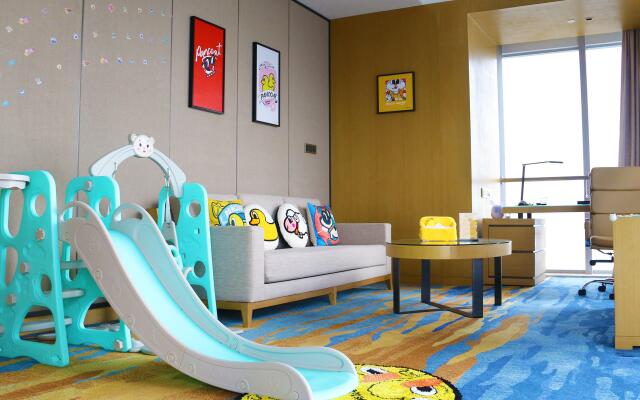 InterContinental Wuhan by IHG